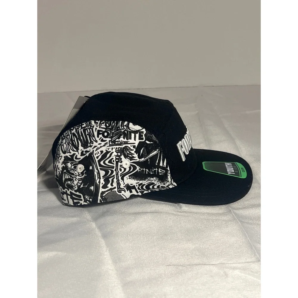 Fortnite‎ Youth OSFM Black White Graphic 5 Panel Baseball Cap Hat